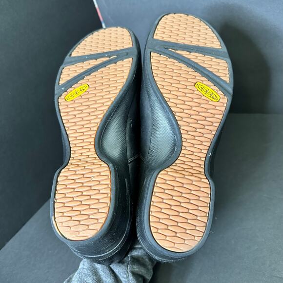 Keen size 10 Mora Clog Leather Comfort Slip On Shoes Black - Picture 10 of 12